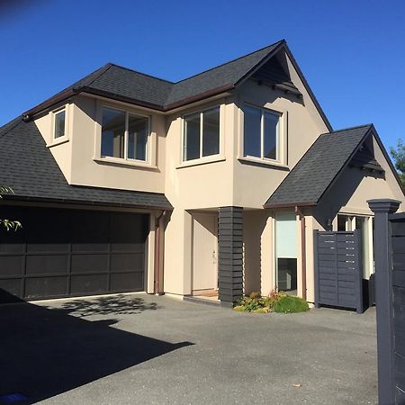 Davidsons Luxury Homestay Lower Hutt Buitenkant foto
